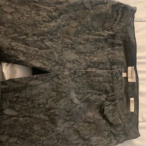 Frame Denim grey snakeskin pattern skinny Jean size 34